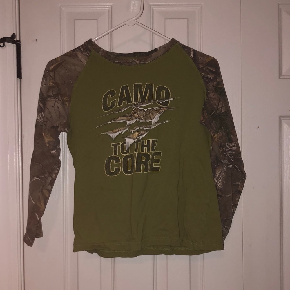 Green(camo) long sleeve shirt
